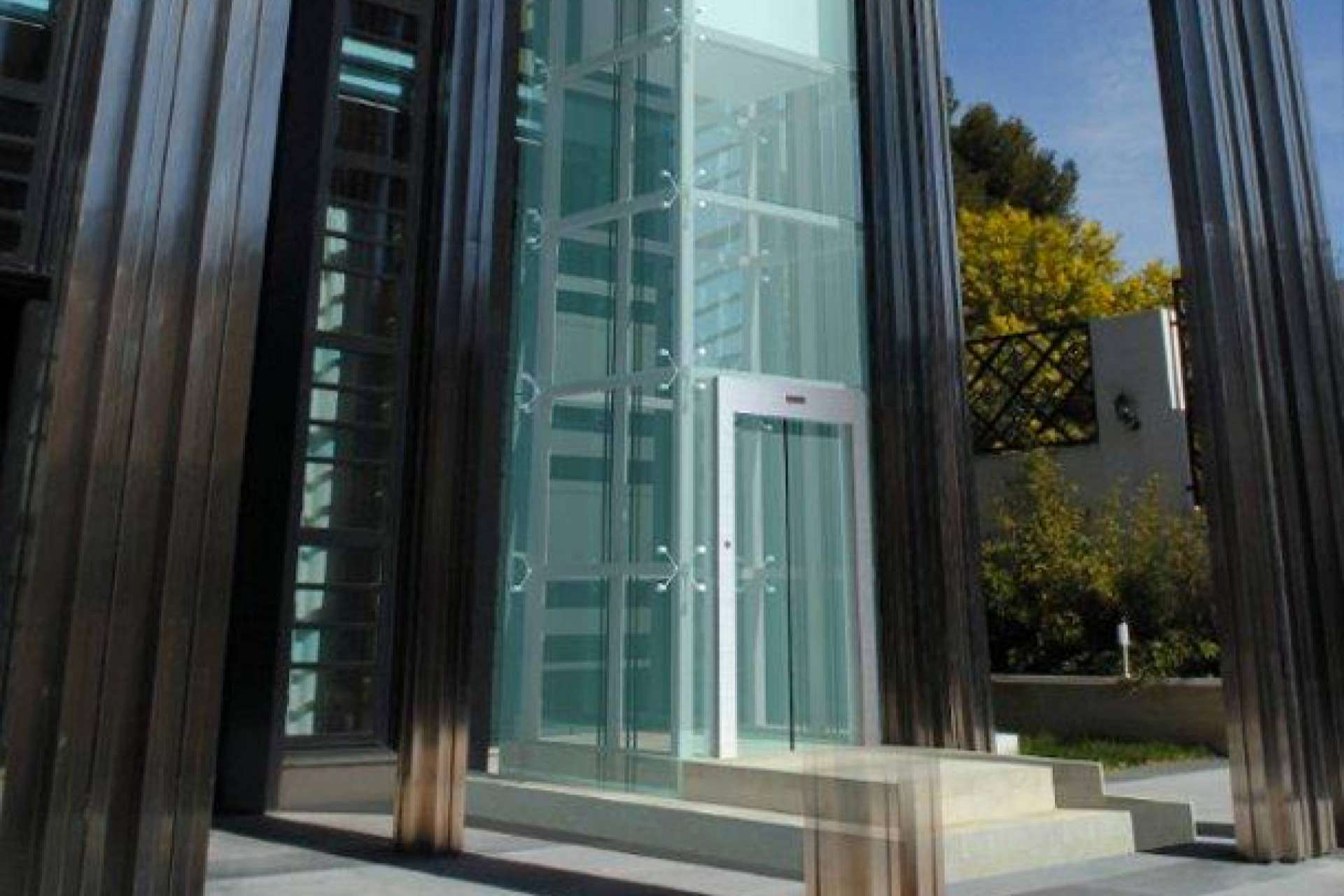 Instalación de elevadores en Madrid con Disel Studio