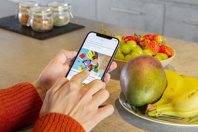 Amazon da un paso más y amplía su servicio de entrega rápida de productos de supermercado