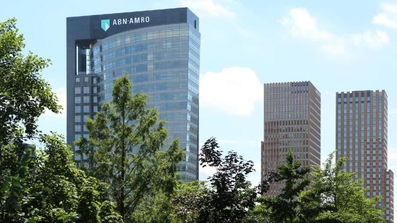 ABN Amro gana 1.231 millones en 2021 y lanzará un plan de recompra de acciones de hasta 500 millones