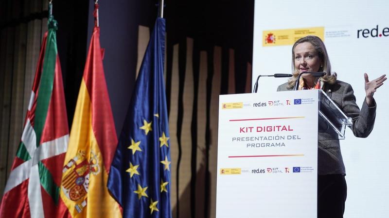 El Gobierno adjudica el centro de operaciones de ciberseguridad a Indra y Telefónica por 46 M€