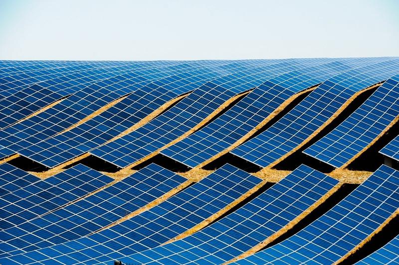Banco Santander y Powen se alían para facilitar el autoconsumo de energía