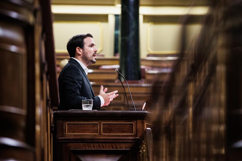 Garzón reitera su oposición a las macrogranjas y critica a Vox por difundir «bulos y mentiras»