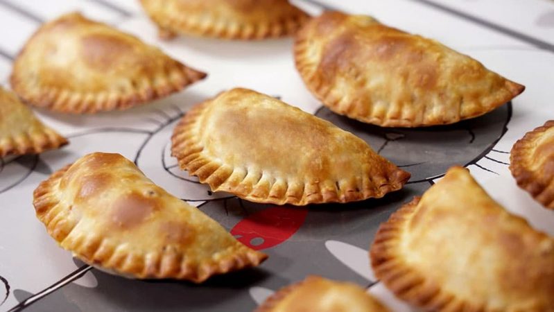 Empanadillas de pollo y queso al horno Merca2.es