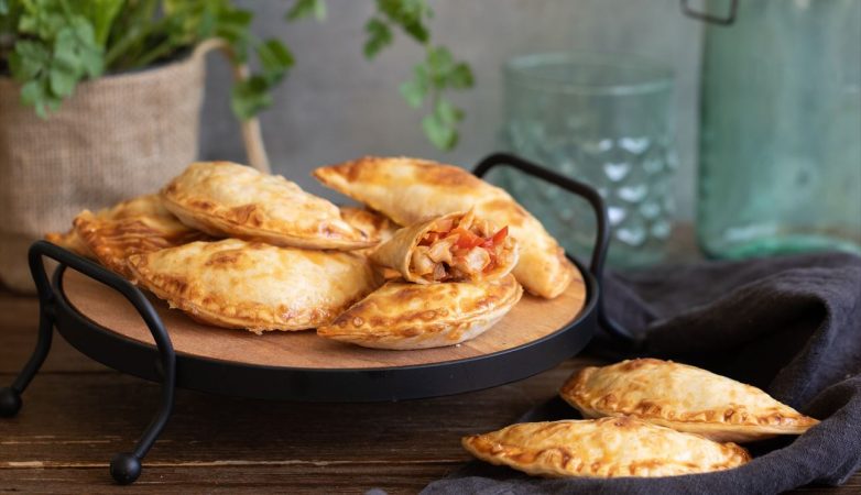 c67b0b46692d empanadillas de pollo y pimiento Merca2.es