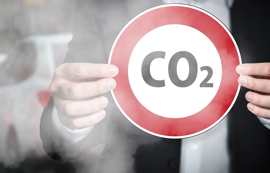 El ajuste europeo del carbono, una espada de doble filo para Acerinox e Iberdrola