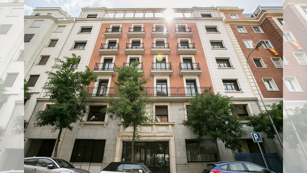 Un ático a control remoto y con vistas al Parque del Oeste por solo 1,6 M€