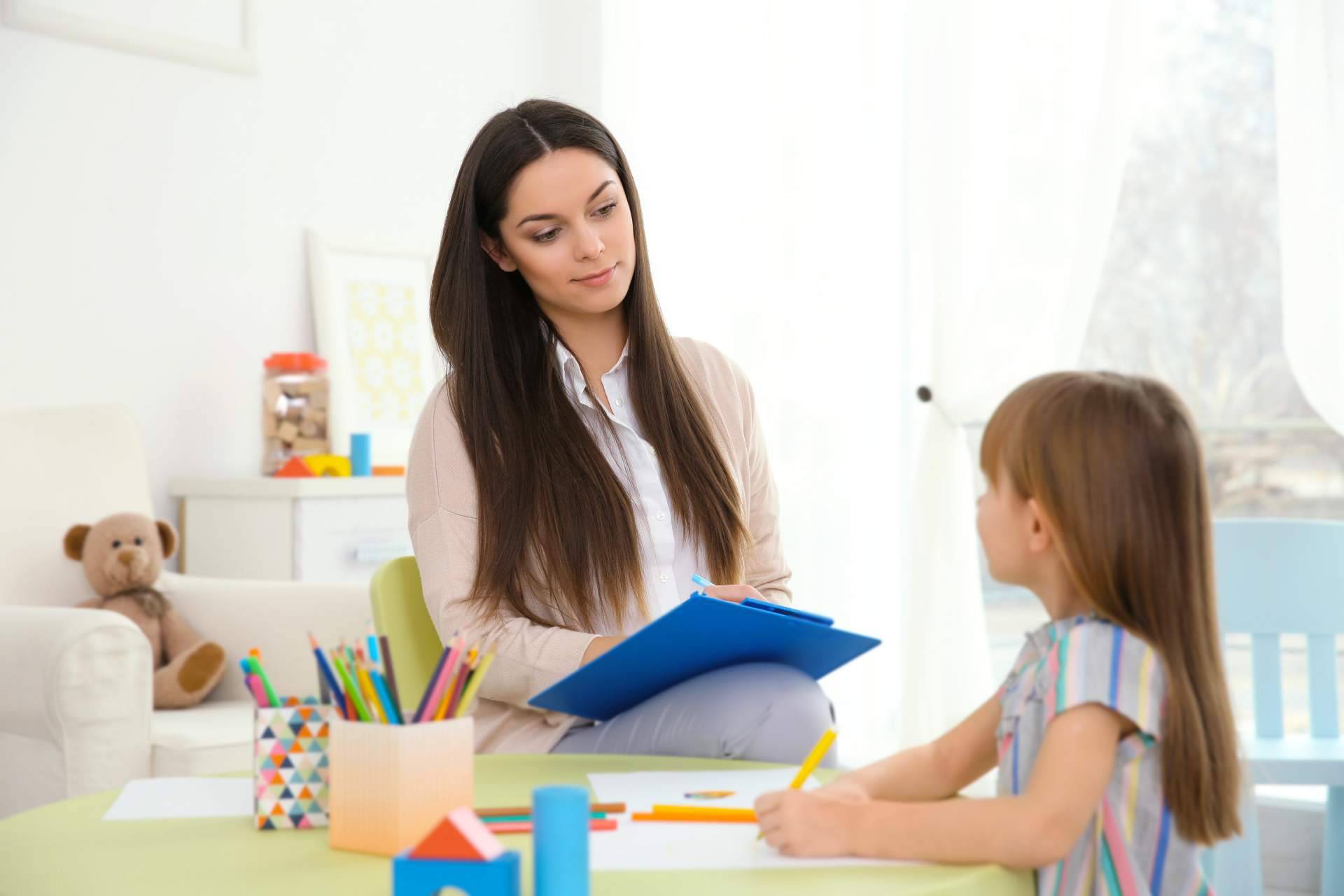 ¿Por qué es importante acudir al psicólogo? Centro de Psicología Neos