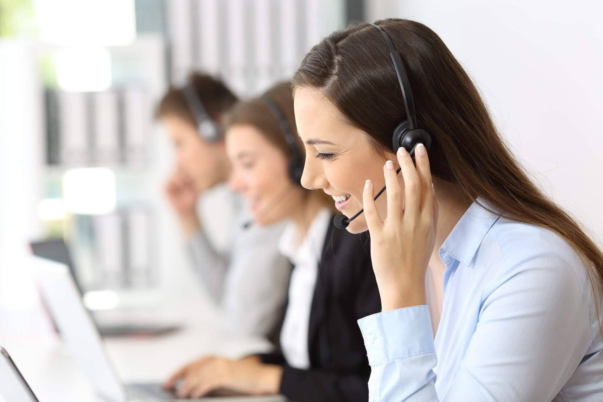 Números de teléfono de atención al cliente con un solo clic, a través de Número de Información