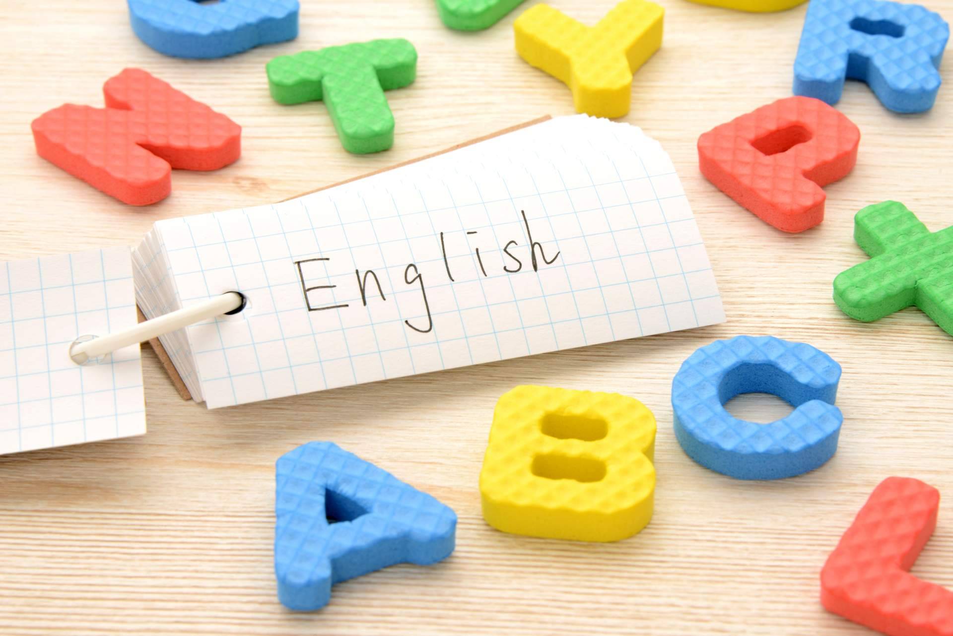 La Academia de Inglés ofrece clases de inglés online en grupo para niños