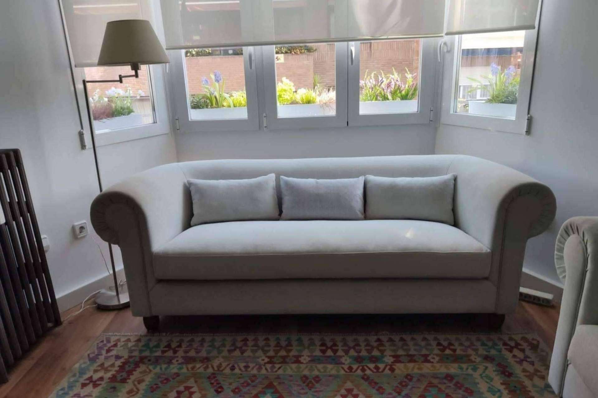 Gustavo Novo Disegno brinda un servicio de interiorismo textil para recuperar, renovar y tapizar los muebles del hogar