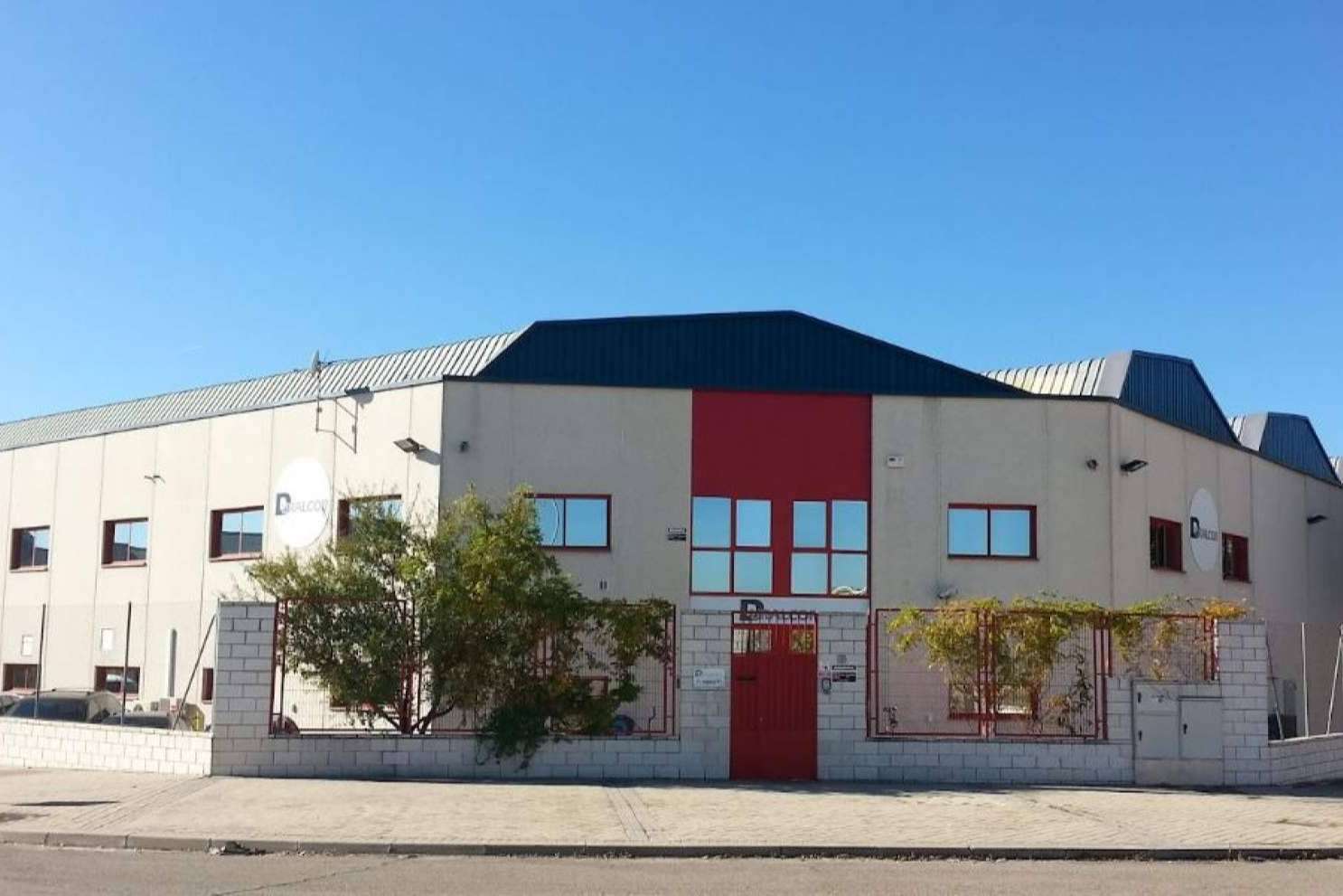 ¿Cómo almacenar cualquier tipo de material en Madrid? Duralcor