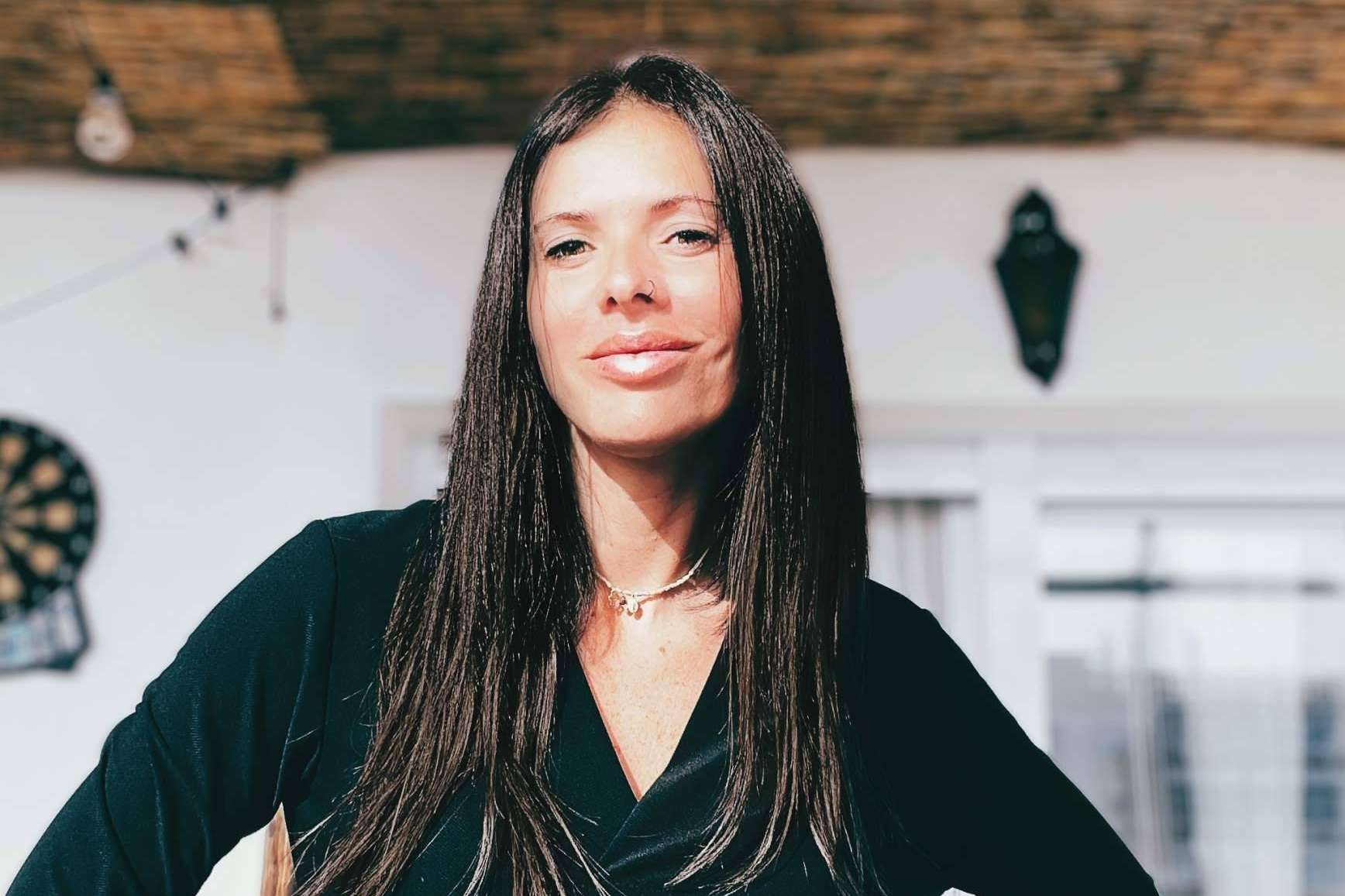 Ganar autoestima y sanar las heridas emocionales con la nueva formación gratuita de la coach Nessita Arauz