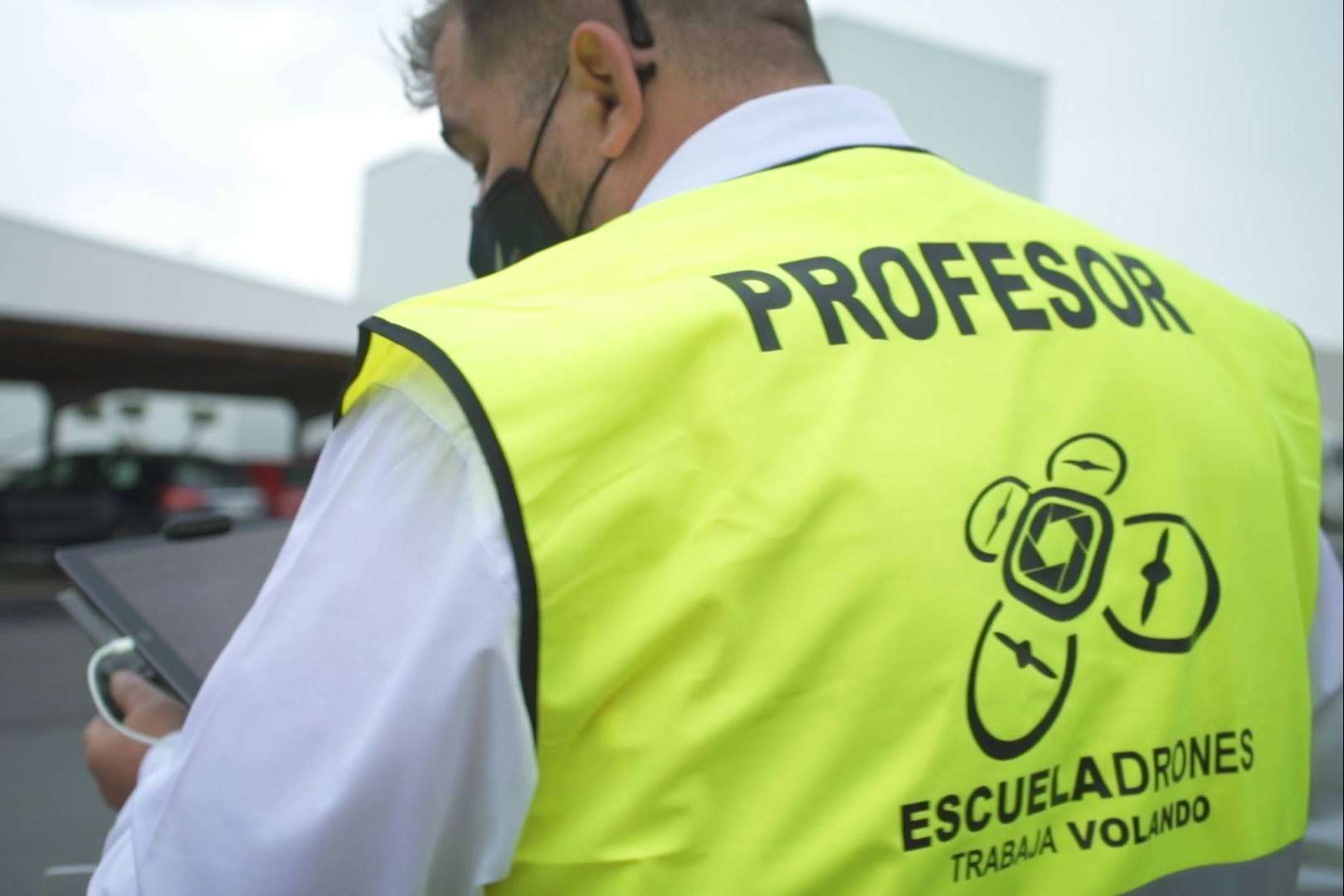 Curso de radiofonista de drones en la Aeroescuela Xtreme