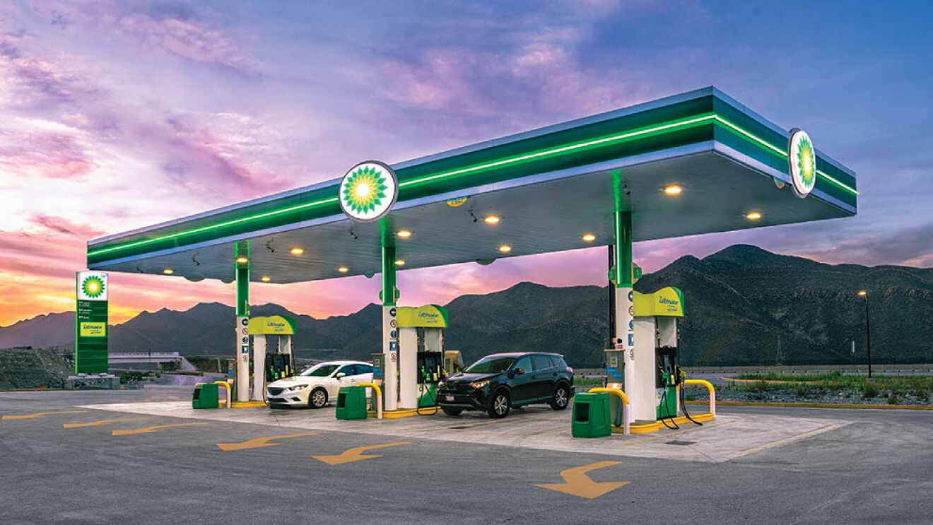 BP se suma a Repsol y Cepsa y aplicará descuentos de hasta 14 céntimos por litro