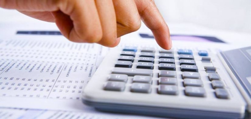 Los Ayuntamientos no bajan su nivel de morosidad frente a los autónomos 71 Merca2.es calculadora Merca2.es