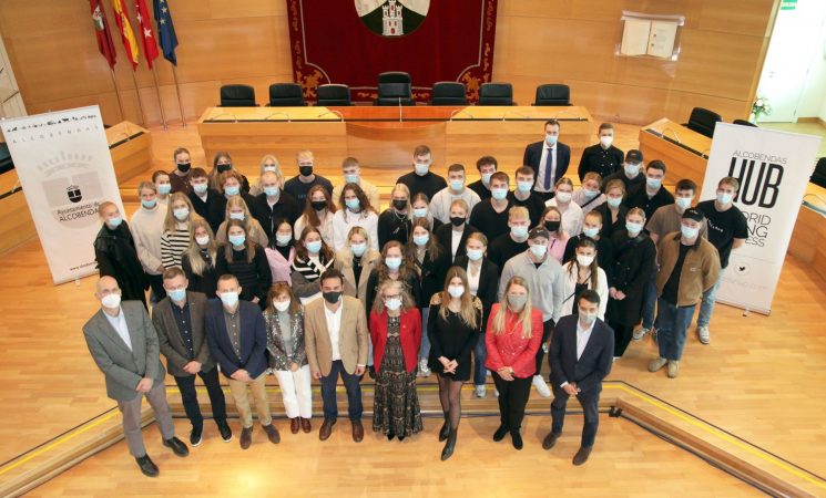 El ayuntamiento de Alcobendas recibe una delegación de una escuela de negocios danesa en su visita a la ciudad 1 Merca2.es dan2 Merca2.es