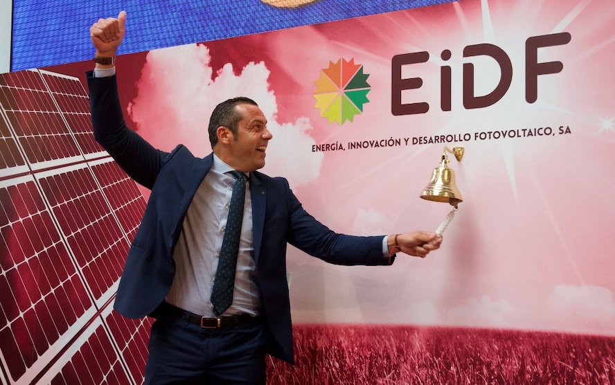 ¿Se ha facturado EiDF a sí misma?
