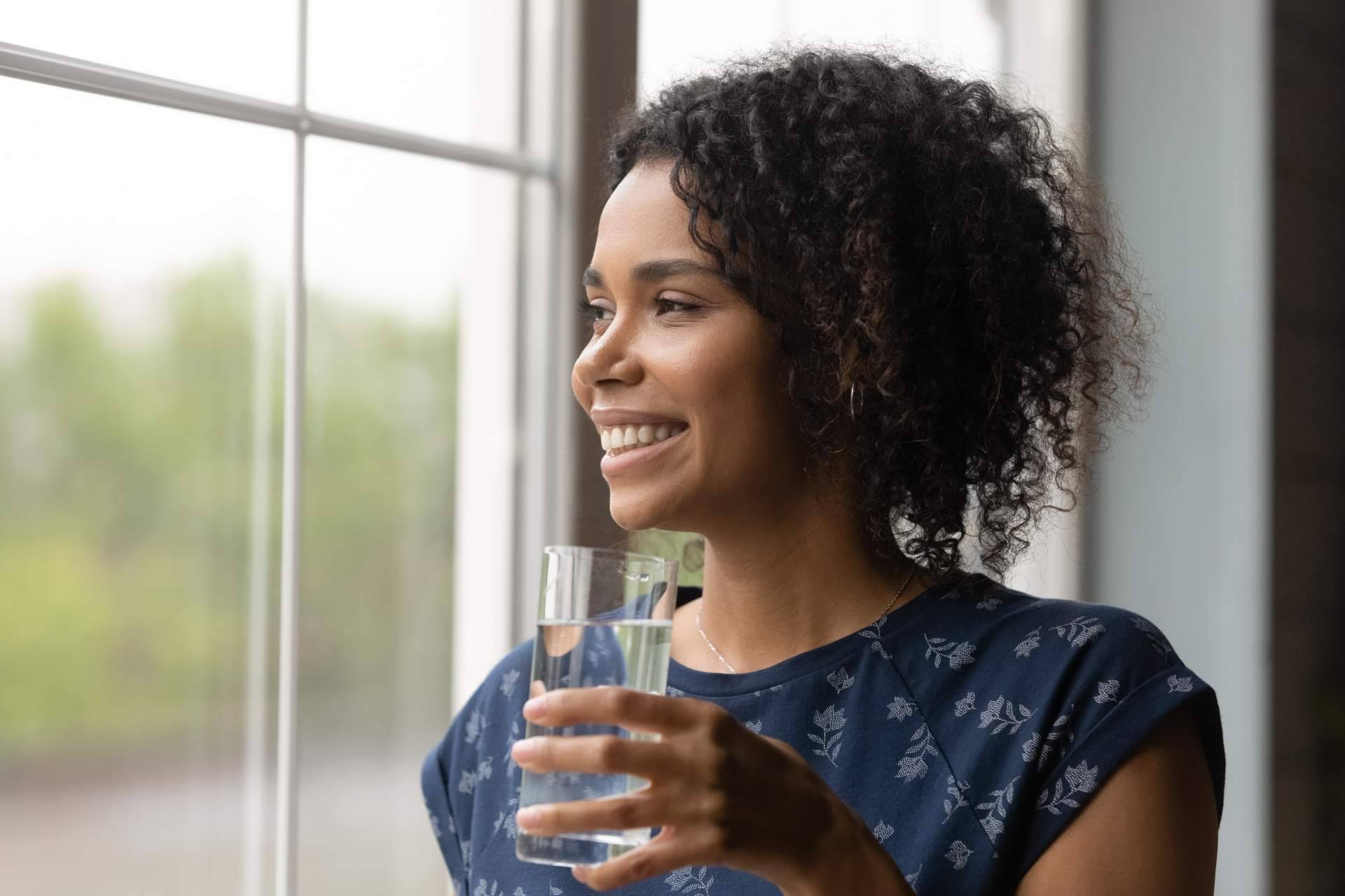 ¿Cómo hidratarse bien en tiempos de COVID-19?, según Atrium Salud