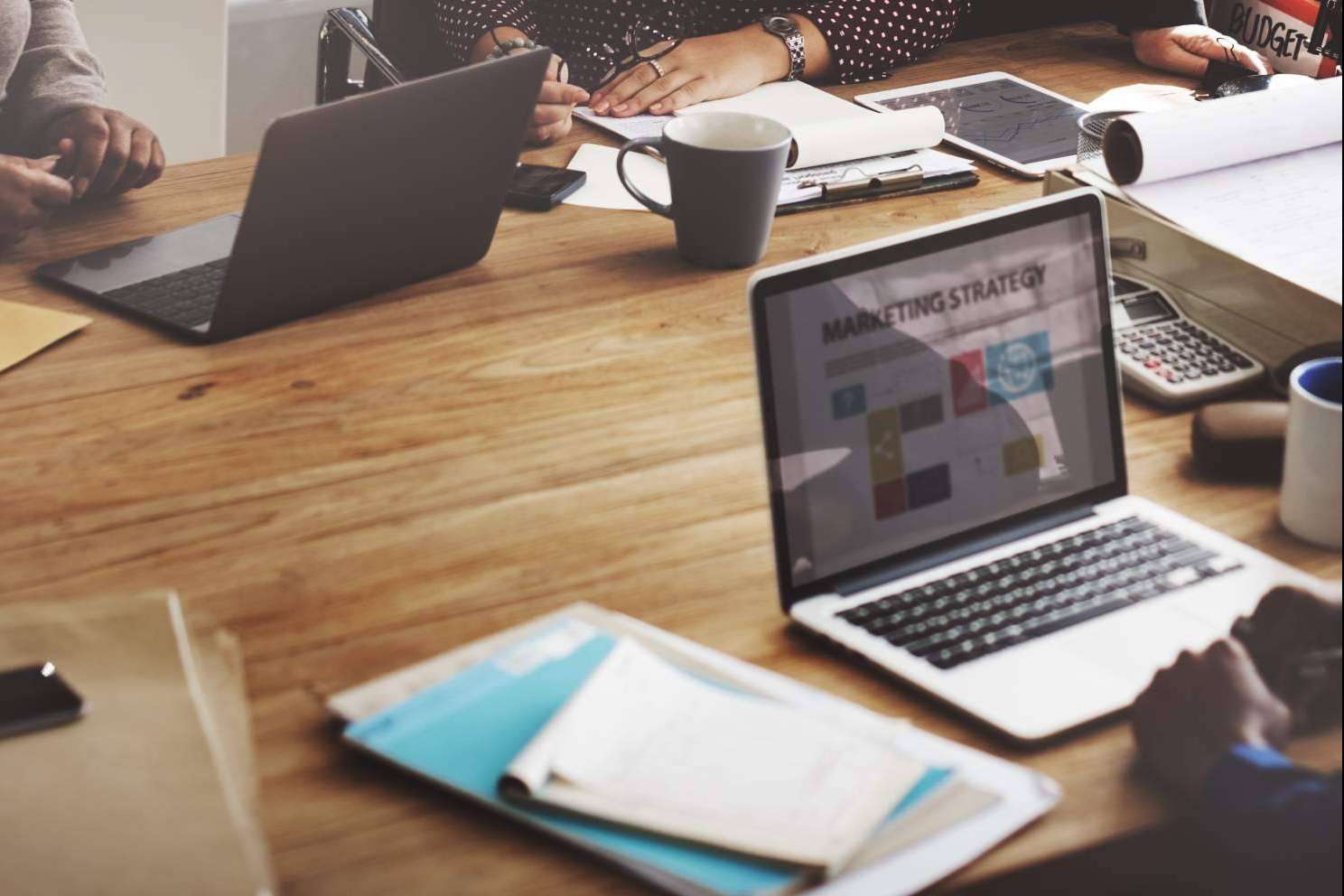 La importancia de una página web para despachos de abogados, con LexFunnel