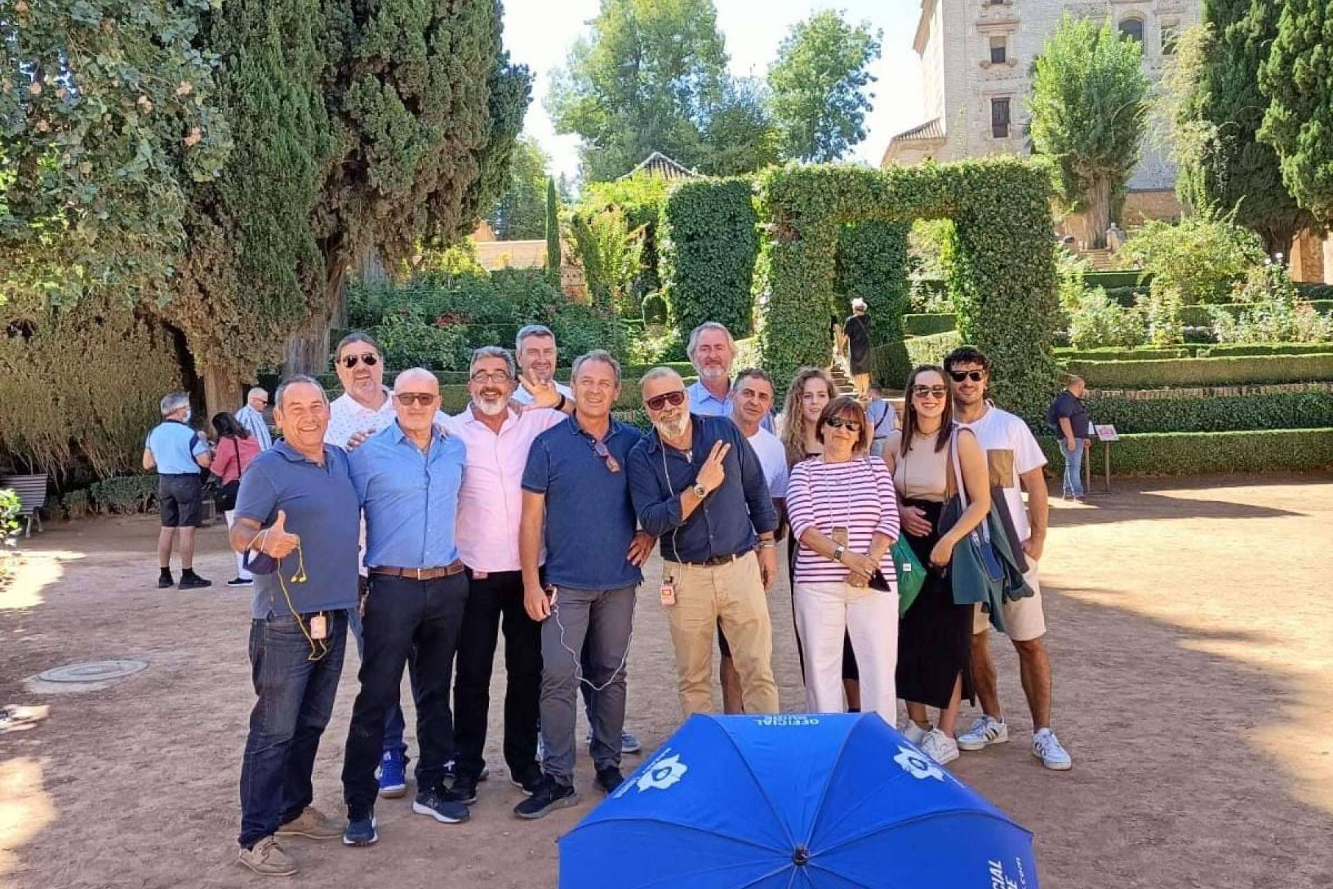 Nazarí Tours Granada ofrece una experiencia única visitando la Alhambra