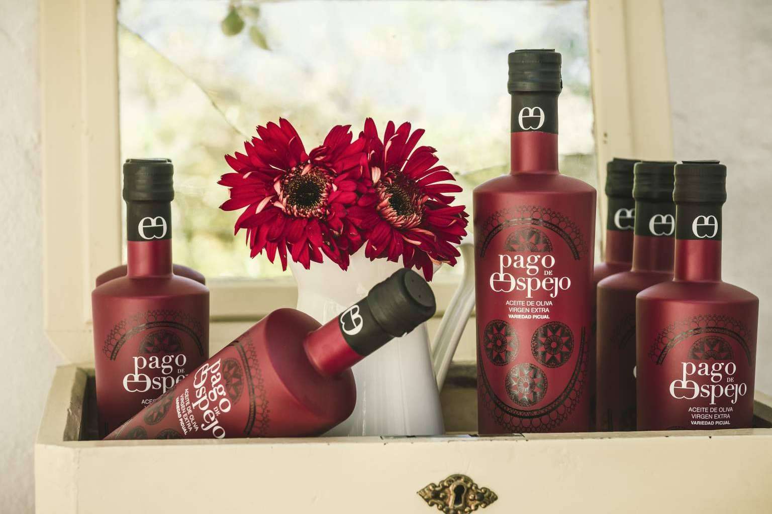 Las cualidades de Pago de Espejo, el aceite virgen extra gourmet con esencia de mujer