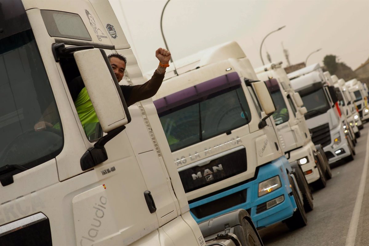 Cisma en las patronales del transporte por la huelga
