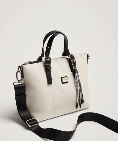 screenshot www.parfois.com 2022.03.03 12 10 13 Merca2.es