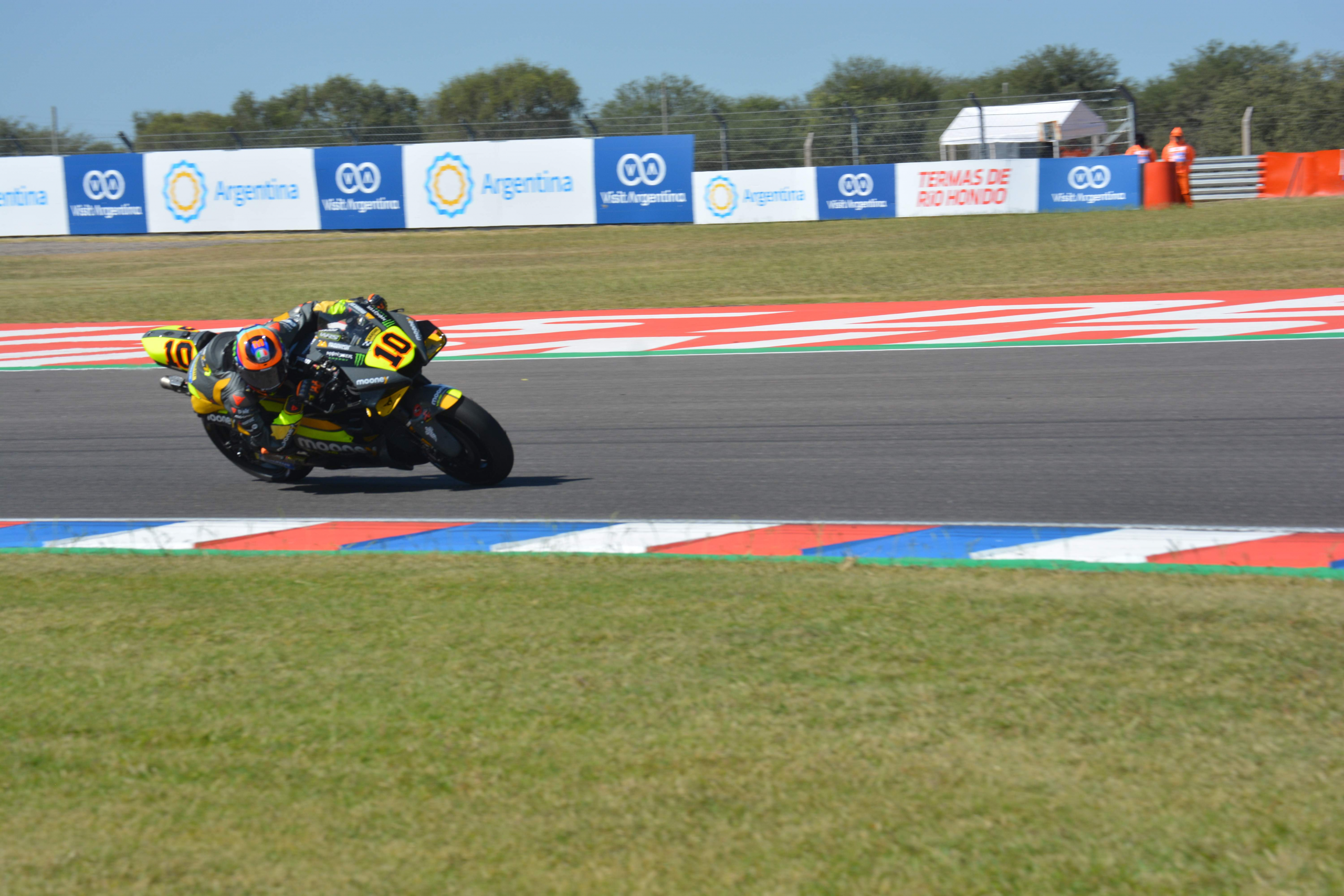 Moto GP- El Gran Premio de motociclismo de la República Argentina se dió cita en un paraíso termal
