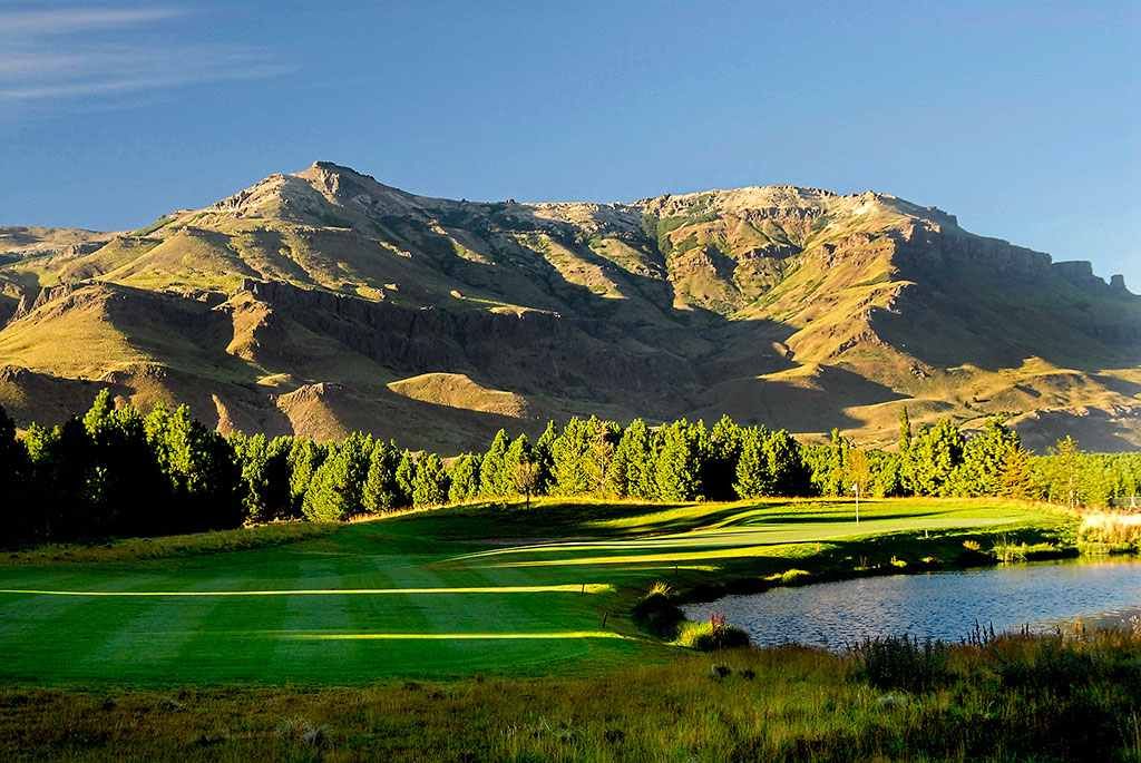 Estos son los más alucinantes campos de golf del mundo