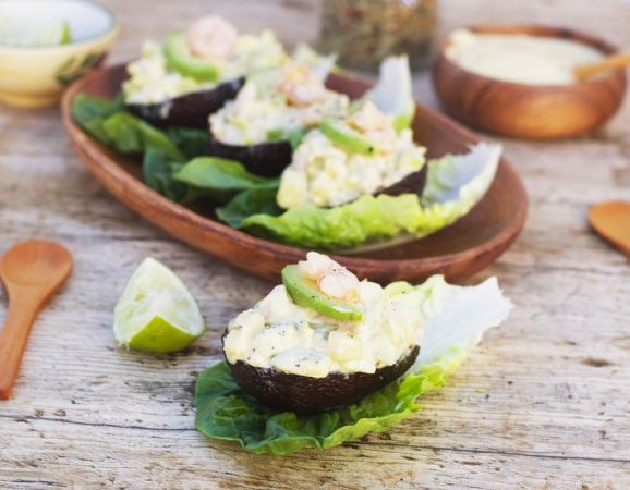 Ensaladilla de aguacate Merca2.es