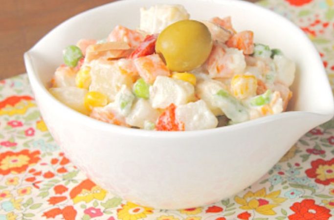 Ensaladilla rusa con atún y gambas 759x500 1 Merca2.es