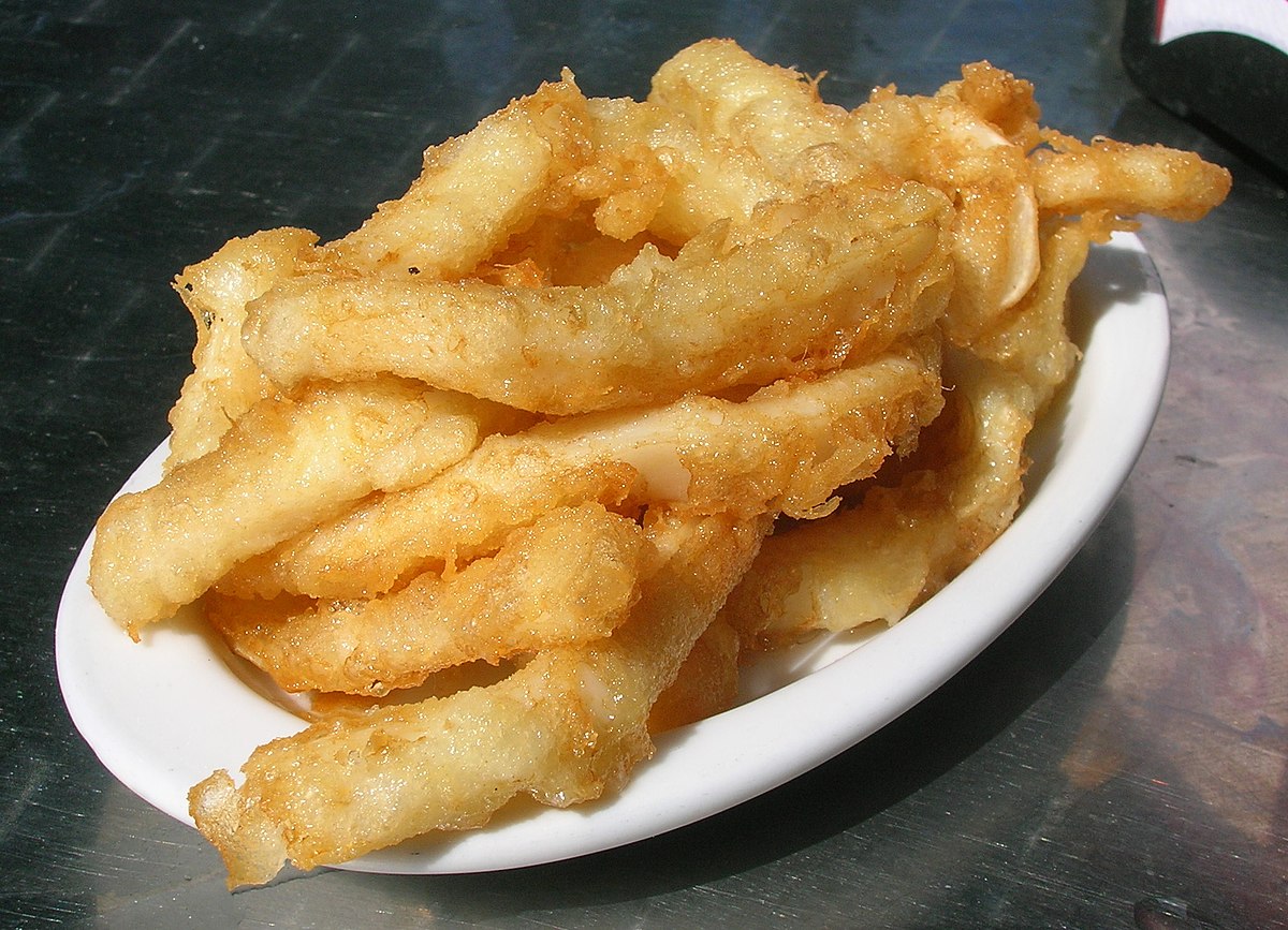Calamares con alioli: rebozado, fritura y otros trucos para bordarlos