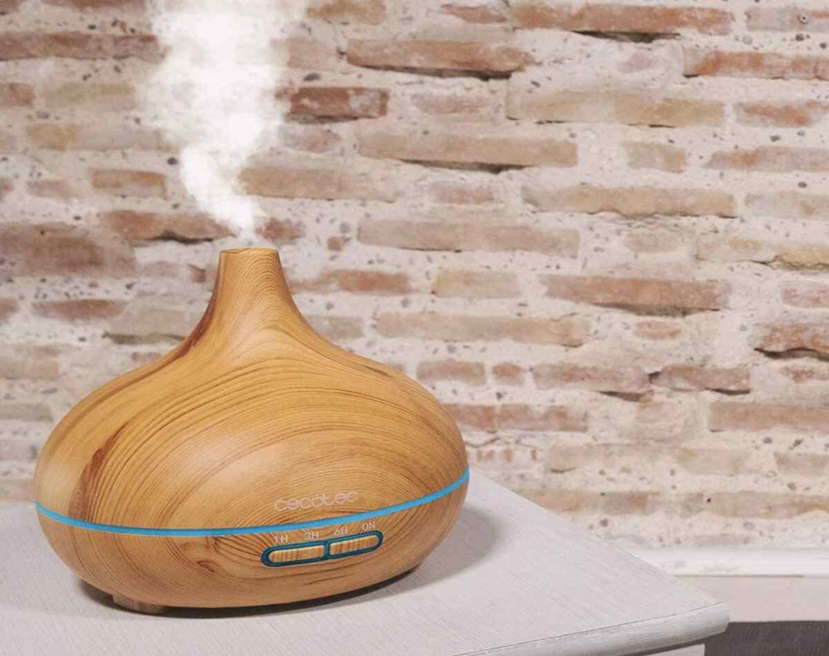 El humidificador más vendido en Amazon es de Cecotec, es ultrasilencioso, y solo cuesta 22,90 euros