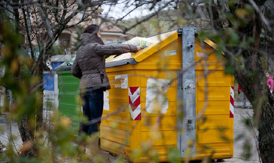 Ecoembes culpa a los ciudadanos para tapar su mala gestión