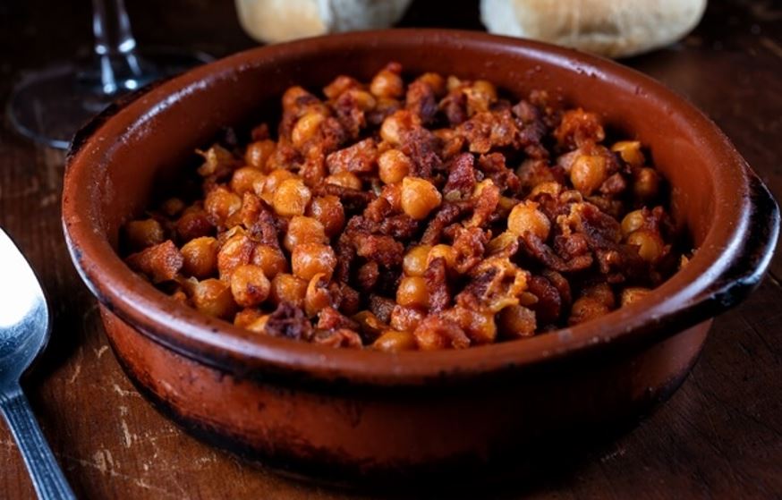 Cómo hacer unos garbanzos fritos de escándalo en cinco minutos