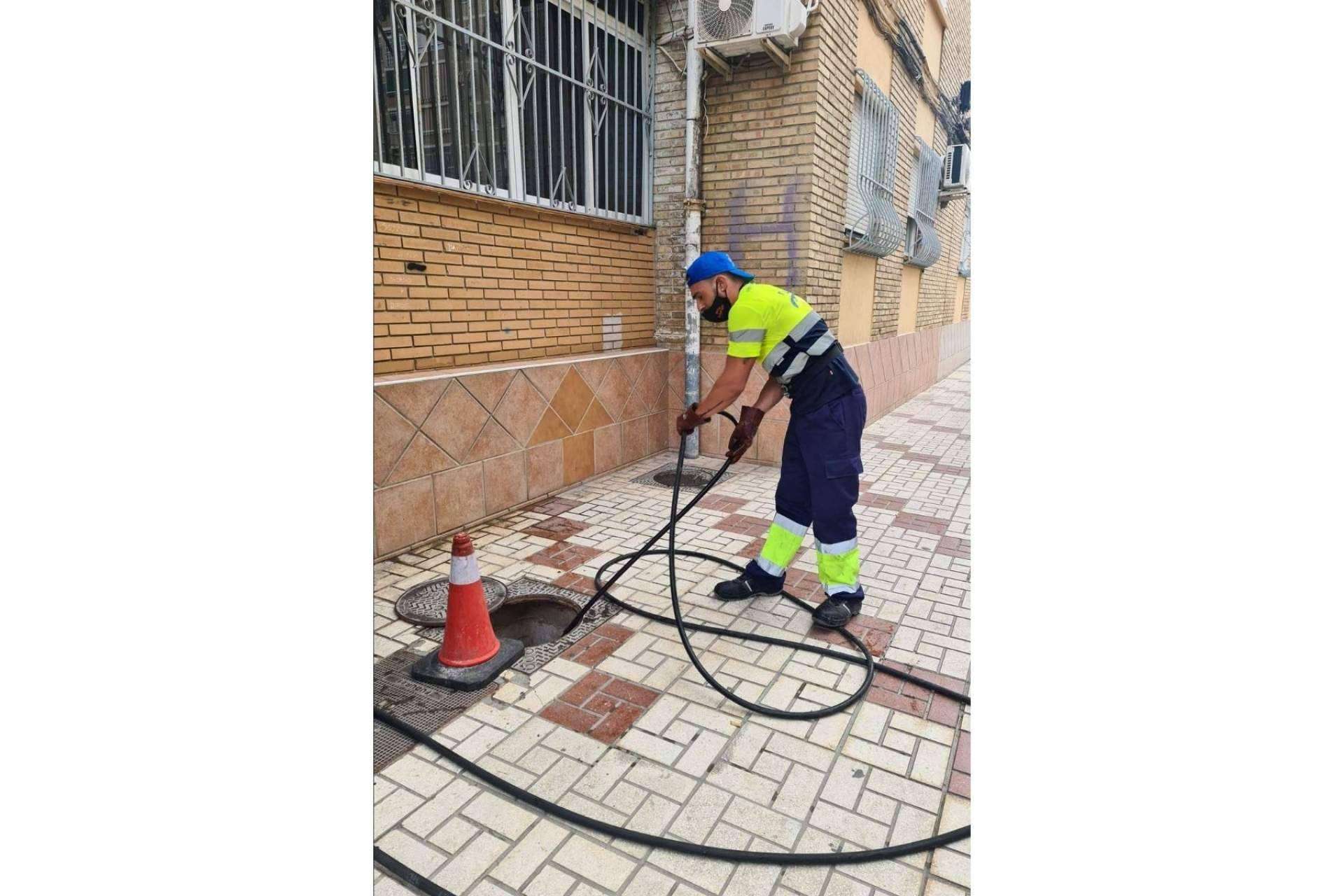 Arreglar un desatoro del fregadero cuanto antes es fundamental para evitar un problema mayor, por Rey Tuberías