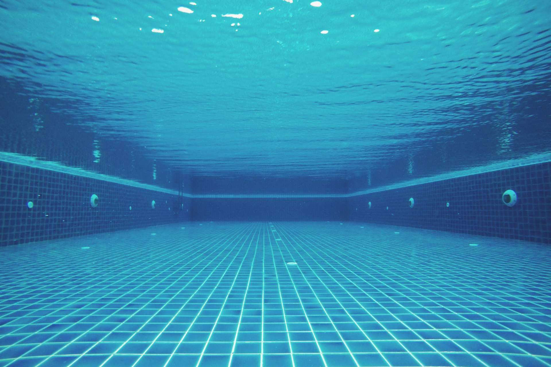 Cuadros eléctricos para piscina, uno de los servicios de Swimhome