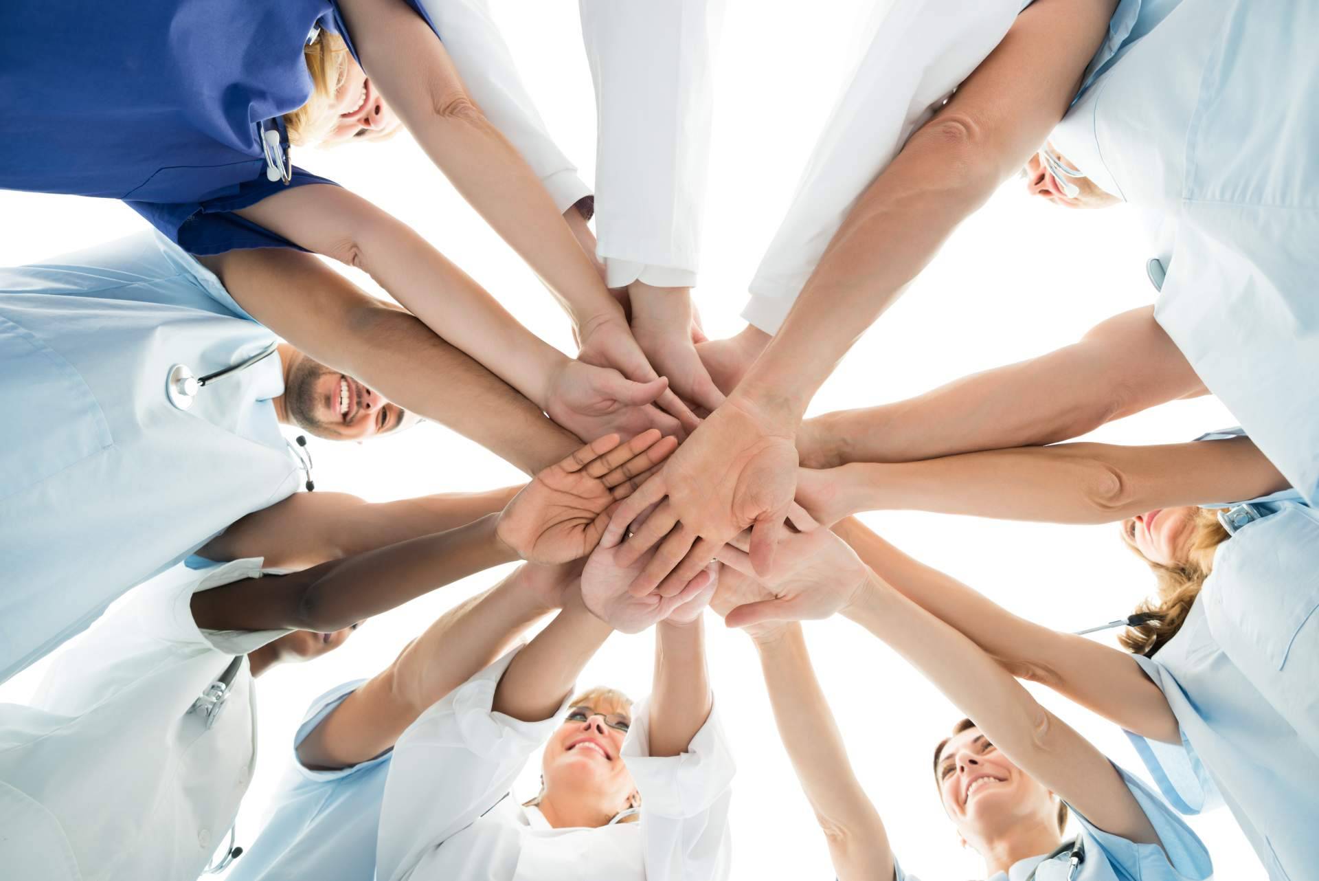 Variedad de cursos certificados para oposiciones en SOCIDECO