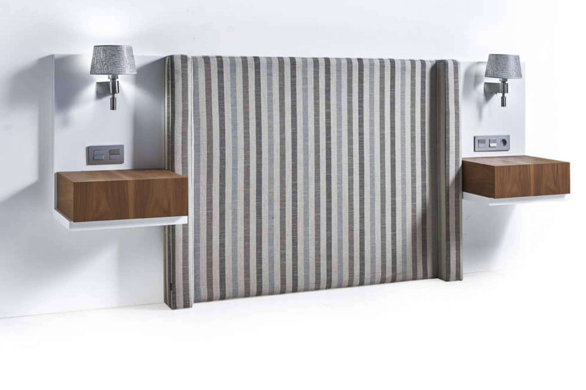 Home and Relax dispone de cabezales de cama tapizados que dotan al dormitorio de elegancia y comodidad