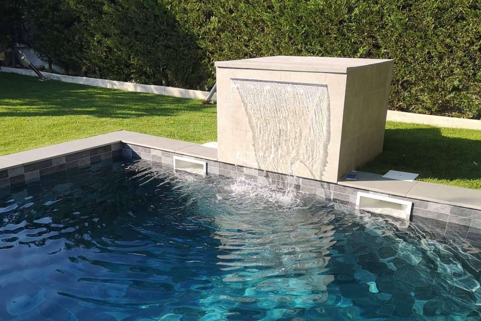 Uno de los sistemas más eficientes e innovadores del mercado de las piscinas sin tuberías