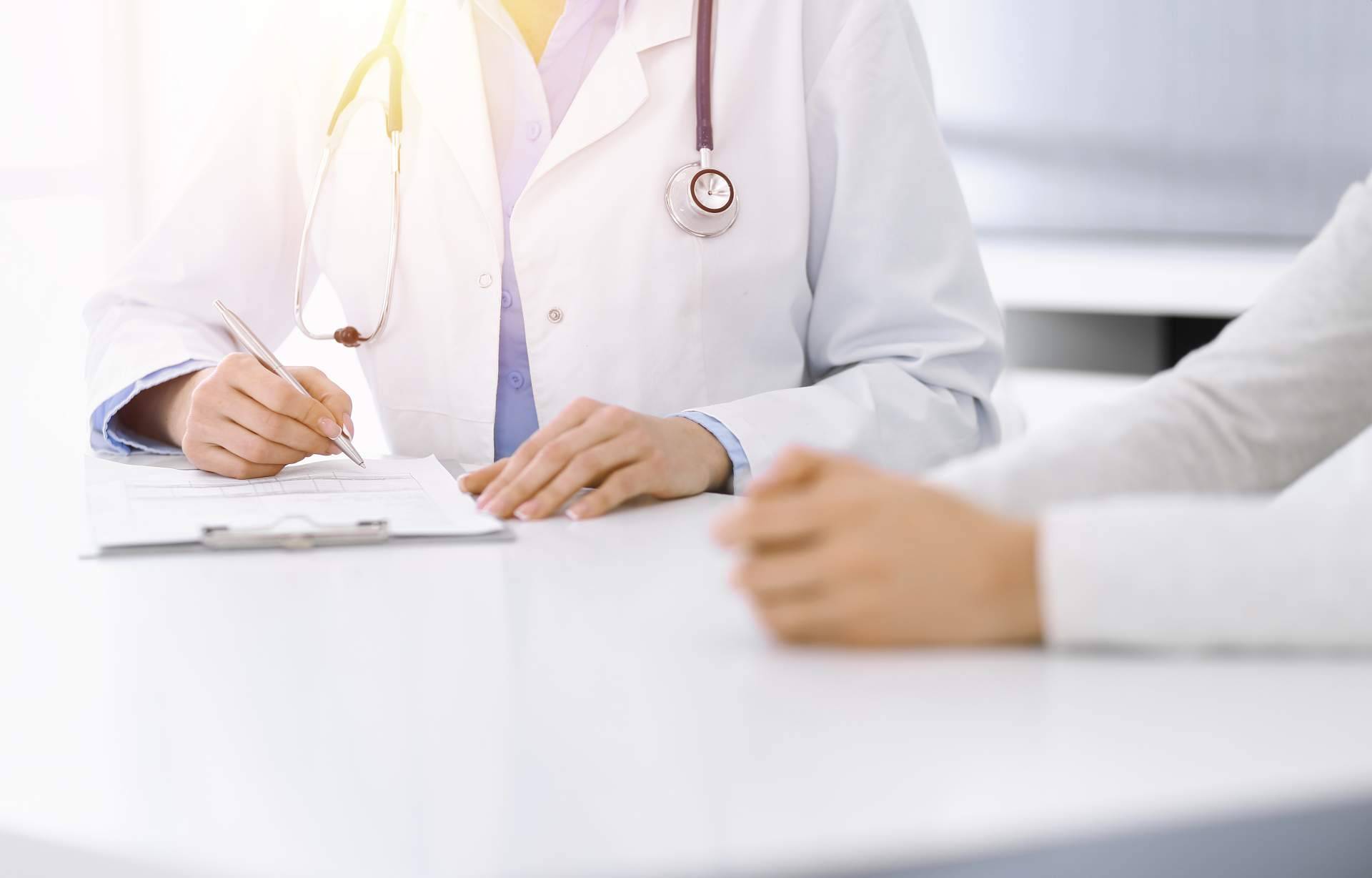 El servicio de renovar diversas licencias que ofrece Centro Médico Sabadell (Emedical)