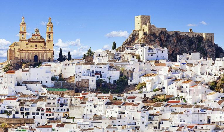 Los pueblos más bonitos de España para una escapada rural 23 Merca2.es olvera Merca2.es