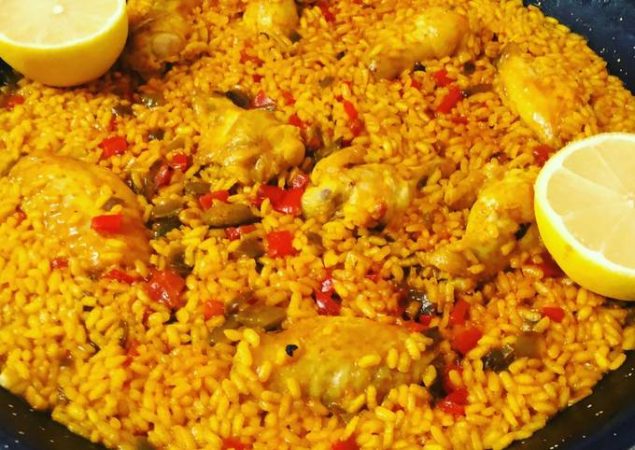 paella de arroz con pollo foto principal Merca2.es