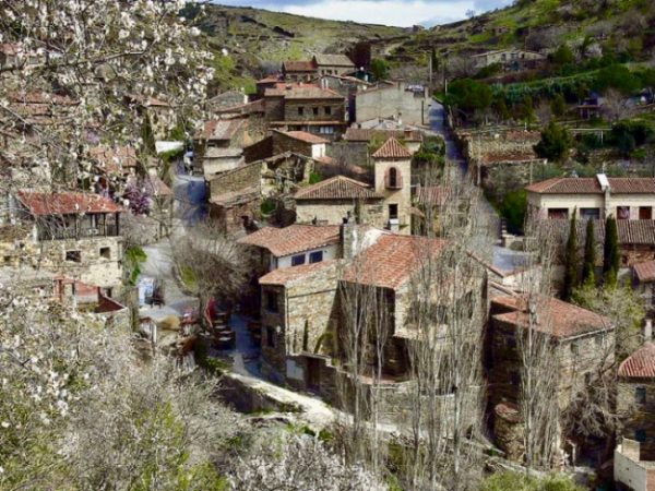 Los pueblos más bonitos de España para una escapada rural 17 Merca2.es patones Merca2.es