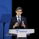 STC deja en espera al Gobierno y a Telefónica