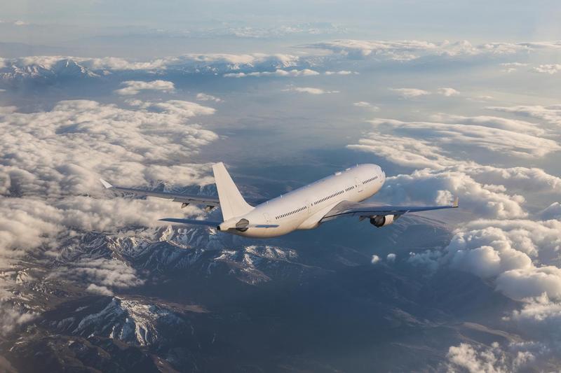 Indra digitalizará el espacio aéreo noruego en alianza con Avinor
