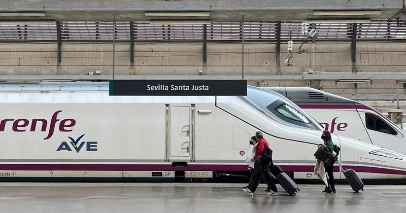 Renfe Viajeros vuelve al beneficio en abril por primera vez desde el estallido de la pandemia
