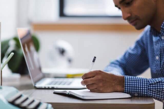 Los autónomos se lanzan a por la formación online 5 Merca2.es curso formacion online 640 Merca2.es