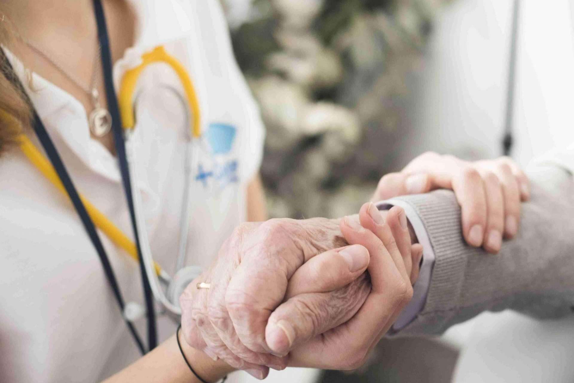 Dedicae promueve los servicios ‘premium’ a la atención sanitaria en el hogar