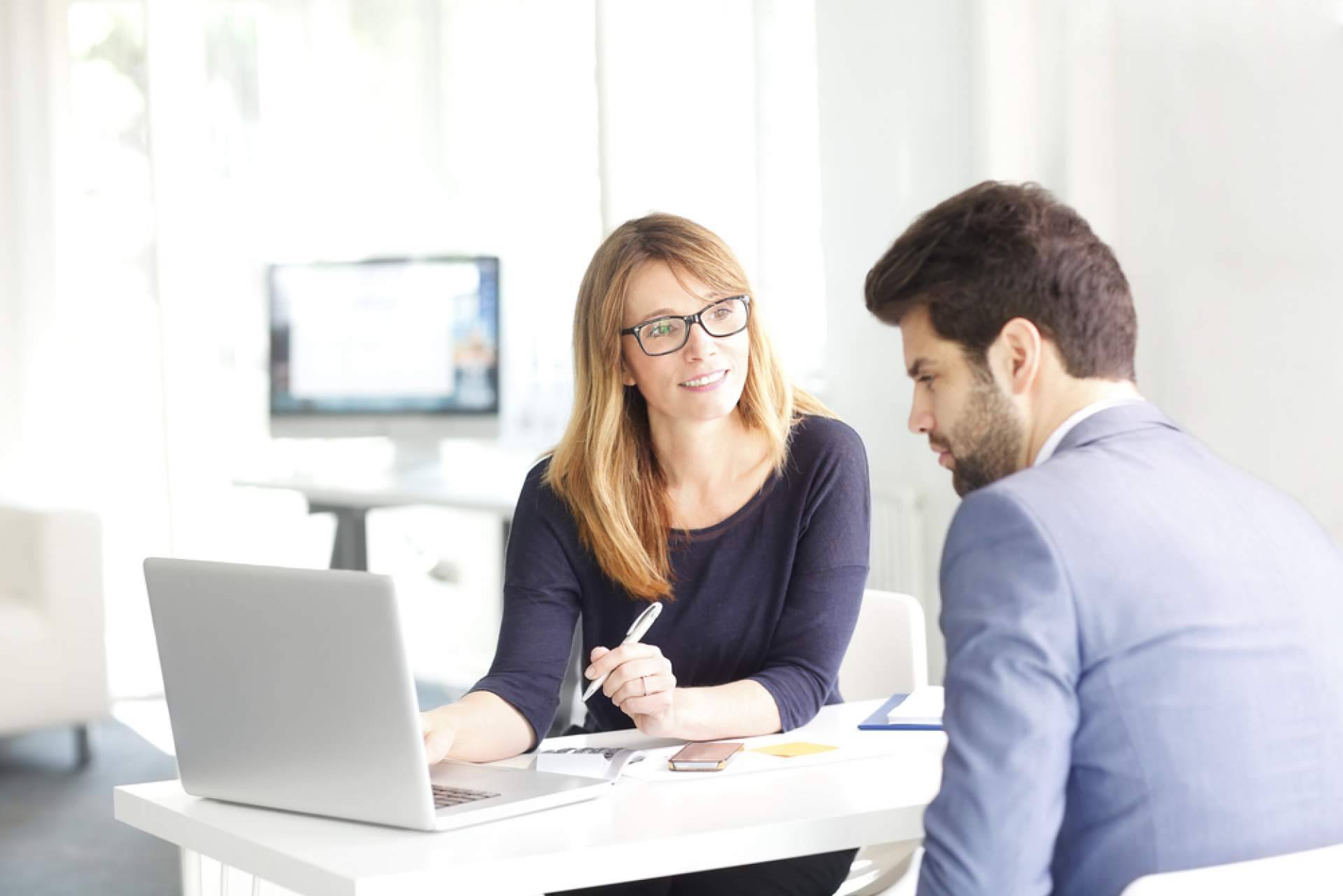 Neoval Consultores, un nuevo servicio de externalización de asesorías para reducir gastos